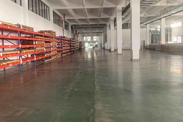Boda's nieuwe fabriek